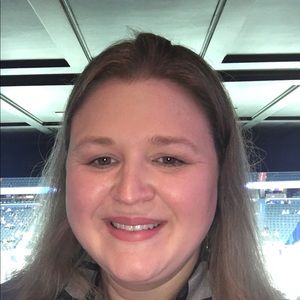 Meet your Posher, Deidra